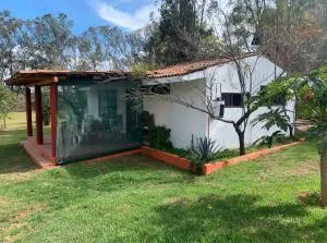 Bonita casa frente al lago - Quiroga