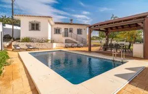 3 Bedroom Stunning Home In Coin - Carratraca