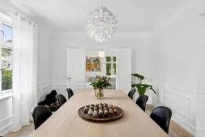 Elegant Luxury Villa in the Heart of Aarhus - Odder