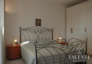 Beach house with garden