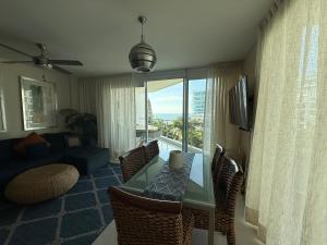 Frente al Mar con dos terrazas en la mejor ubicacion de Nuevo Vallarta y Bucerias