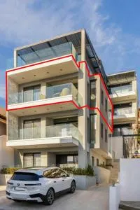 Icon of the seas Sithonia - Paradisos