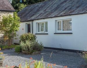 Kingfisher Cottage Newcastle Emlyn