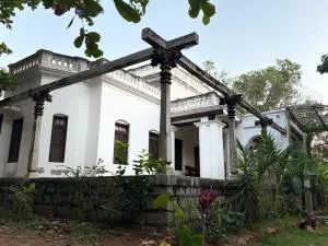 Heritage Home, Hampe's - Chāmundi