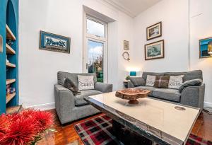 The Lang Toun Bothy - close to Edinburgh by Urban Haggis Stays