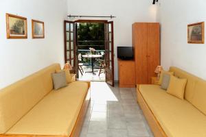 Machi Studios Skopelos Greece