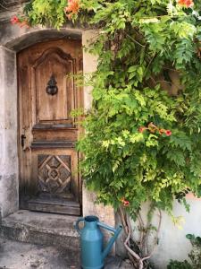 Maisons de vacances Charmante maison dans village provencal : photos des chambres