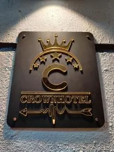 Crown hotel - Ārāvi