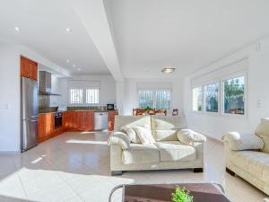 Holiday Home Requesens by Interhome