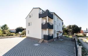 Gorgeous Apartment In Bibinje With Wifi