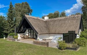 Amazing Home In Græsted With Wifi