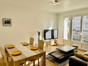 Appartement centre Vichy avec jardin - Charmeil