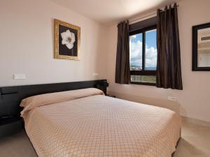 Apartment Lateral View by Interhome