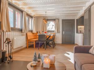 Chalet Le Boletus by Interhome
