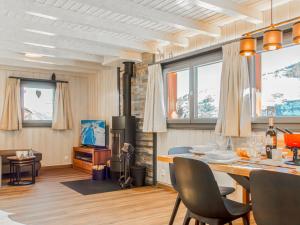 Chalet Le Boletus by Interhome