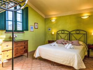 Apartment Le Debbiare-19 by Interhome