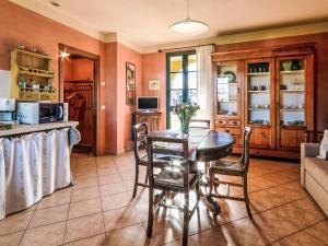 Apartment Le Debbiare-19 by Interhome