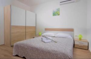 Villa Alternus-apartman Dora