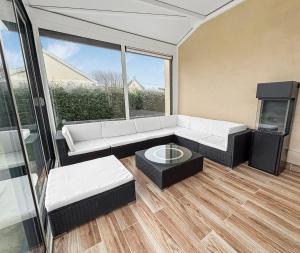 Maisons de vacances Maison Calme avec Cheminee, Ideal Familles : photos des chambres