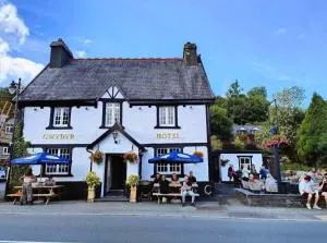 Y Gwydyr Hotel - Dolwyddelan - 凯珀尔克里格