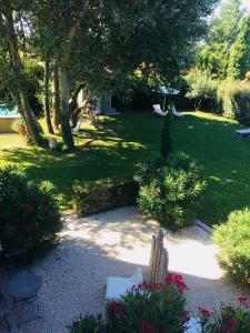 Maisons de vacances Le Mas Des Bardes : Studio Supérieur