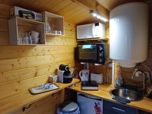 Maisons de vacances Gite Les Chalets du Fliers Verton Meubles de tourisme classes 2 etoiles : photos des chambres