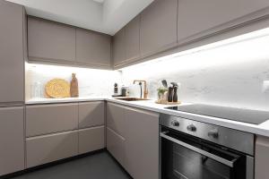 Charming Downtown 3BR-Best Location with free parking