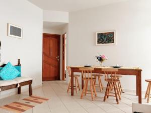 Cobertura perto da praia, churrasqueira e 1 vaga na garagem