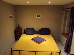 B&B / Chambres d'hotes Chambres et table d'hotes : LES SENTIERS DE LA BREME : photos des chambres