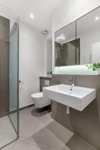 Large Notting Hill Flat with Garden