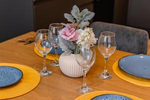 Prefect 2 Bedroom Flat with Seaview and Free Parking