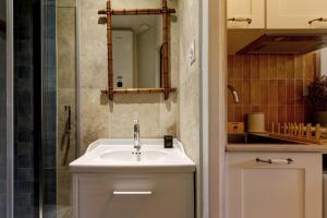 Appartements 095 - Le Petit Camarguais - Studio - Calme - WIFI : photos des chambres