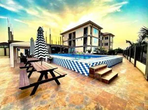 SM Premier Hotel - Nopendaw