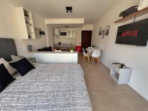 Moderno Departamento Con Pileta