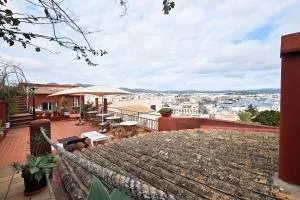 Navila Estudio en la piscina - 塔拉曼卡