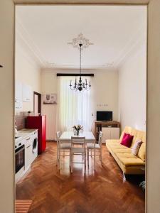 GRANNYS HOUSE Sanremo