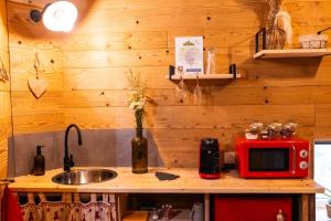 B&B / Chambres d'hotes La Cabane et SPA Chez Jules : photos des chambres