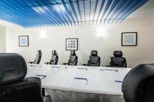 Holiday Inn Express & Suites-Regina-South by IHG
