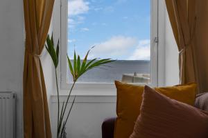 Free Parking - City Centre - Stunning Views - Great Location