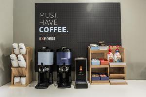 Holiday Inn Express & Suites-Regina-South by IHG