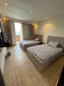 Camp Shizar Apartment