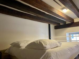 Appartements Appartement Le Cadet Roussel Auxerre Les Quais : photos des chambres