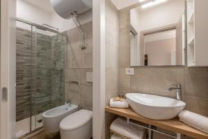 Frisi 3 City Center Suite - B Home