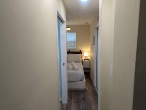 Beach Breeze Suite - Steps to the Beach