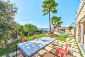 Villas VILLA NIDAZUR VI4413 By Riviera Holiday Homes : photos des chambres
