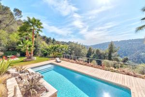 Villas VILLA NIDAZUR VI4413 By Riviera Holiday Homes : photos des chambres