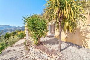 Villas VILLA NIDAZUR VI4413 By Riviera Holiday Homes : photos des chambres