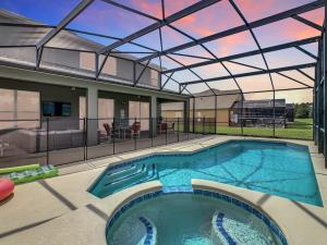 7BR Villa in Emerald Island w/ Resort Perks