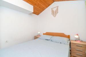 House Small Robinson