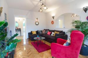 City Side Up Exclusive